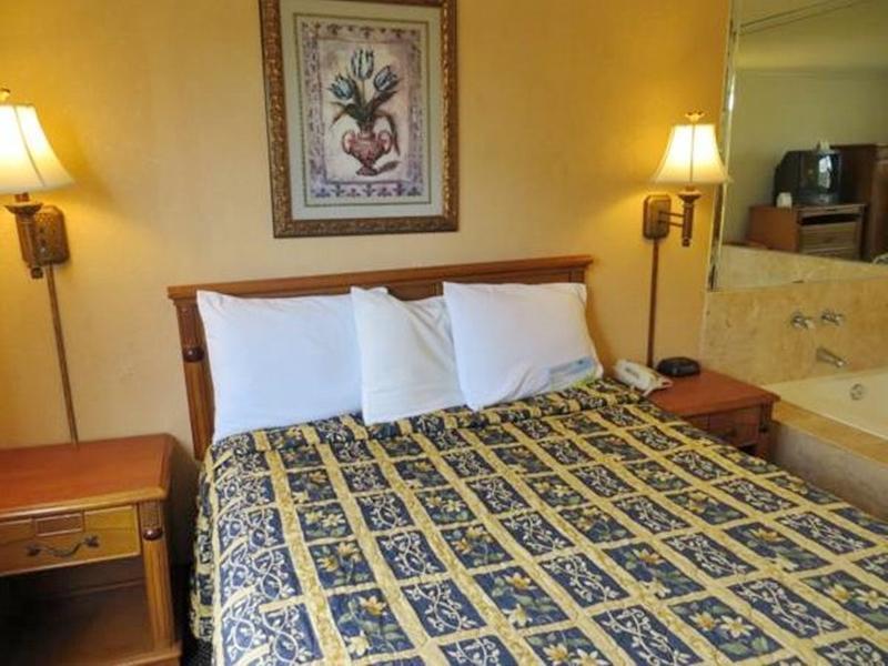 & Hotel